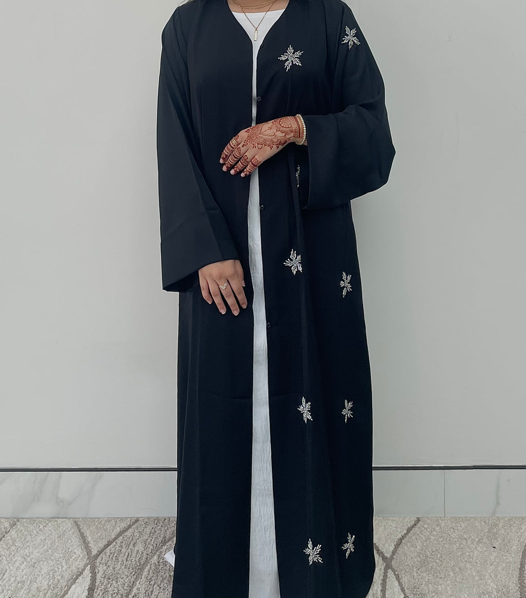 Ezraa Abaya